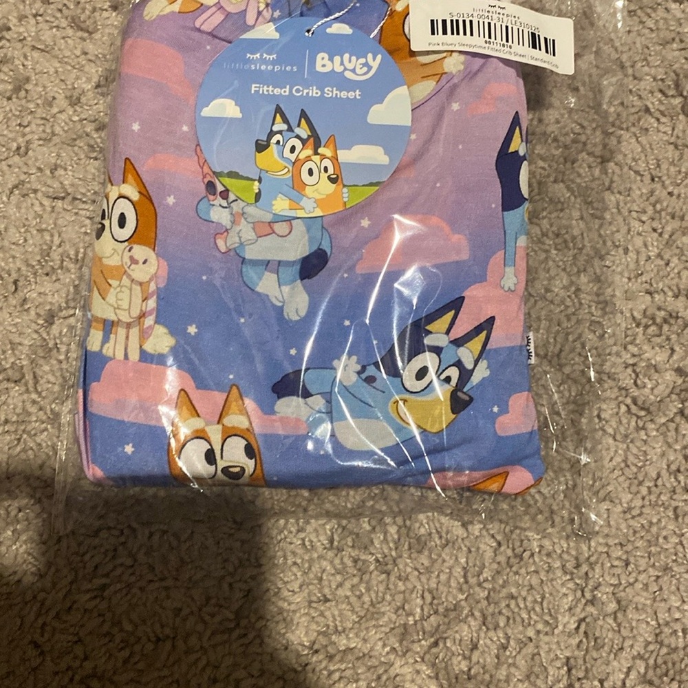 Little Sleepies Pink Bluey Sleepytime Crib Sheet